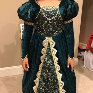Queen/Princess Halloween costume